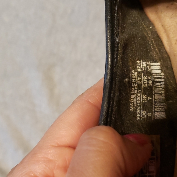 Fossil shoes size 8 used - Picture 7 of 7